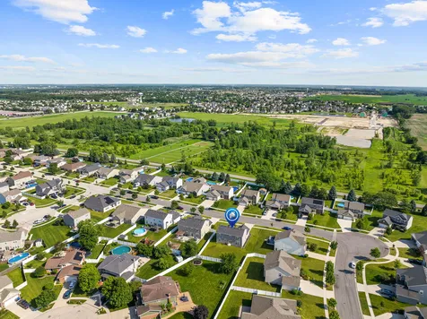 807 High Grove Drive Minooka IL 60447