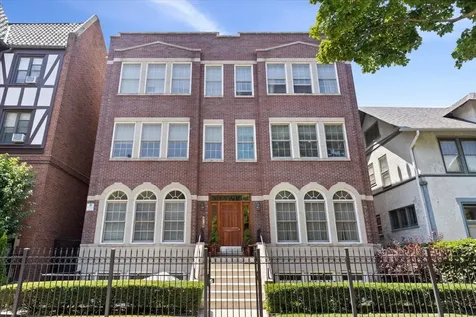 7018 North Ashland Boulevard Chicago IL 60626