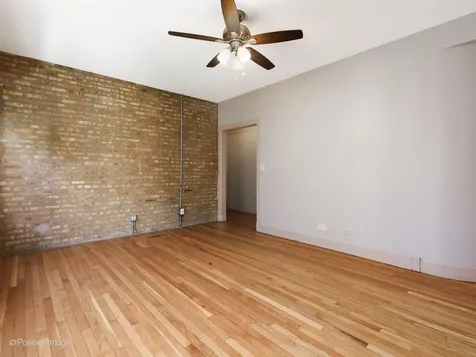 7025 North Sheridan Road Chicago IL 60626