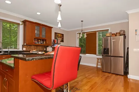 1730 Lunt Avenue Des Plaines IL 60018