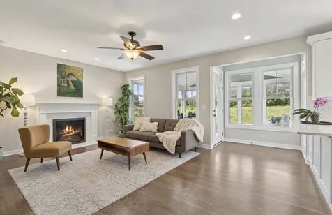 1329 Calamus Lane Grayslake IL 60030