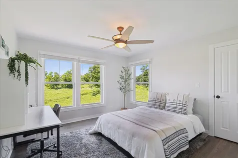 1329 Calamus Lane Grayslake IL 60030