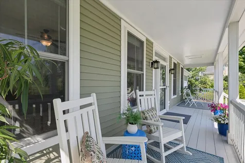1329 Calamus Lane Grayslake IL 60030