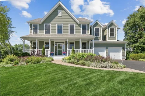 1329 Calamus Lane Grayslake IL 60030