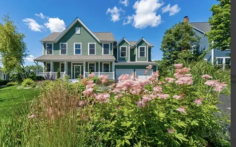 1329 Calamus Lane Grayslake IL 60030