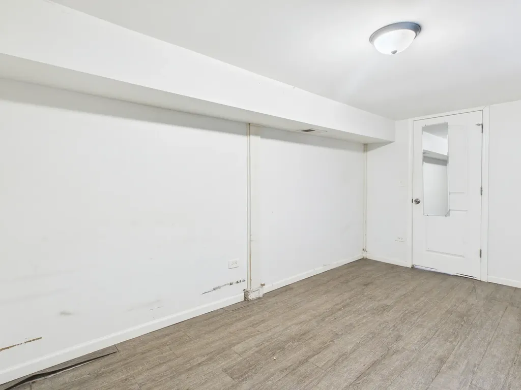 3345 West Carroll Avenue Chicago IL 60624