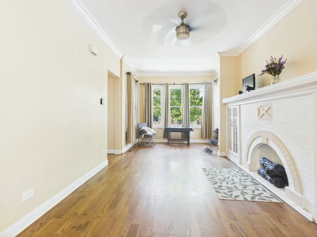3345 West Carroll Avenue Chicago IL 60624