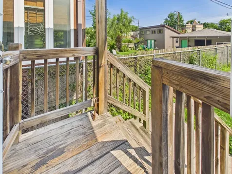 3345 West Carroll Avenue Chicago IL 60624