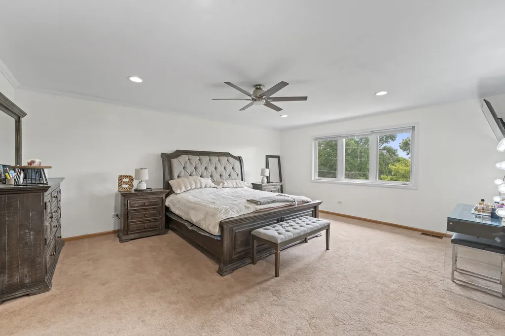 16035 West Red Cloud Drive Lockport IL 60441
