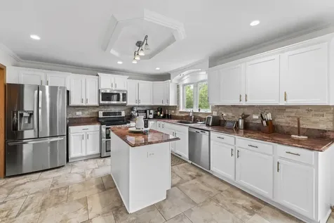 16035 West Red Cloud Drive Lockport IL 60441