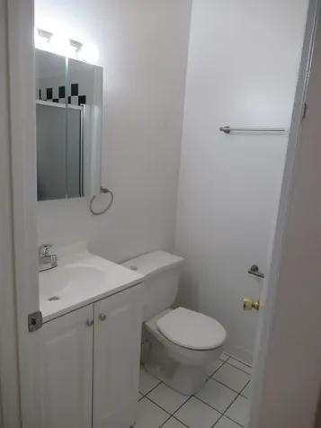 1538 West Monroe Street Chicago IL 60607