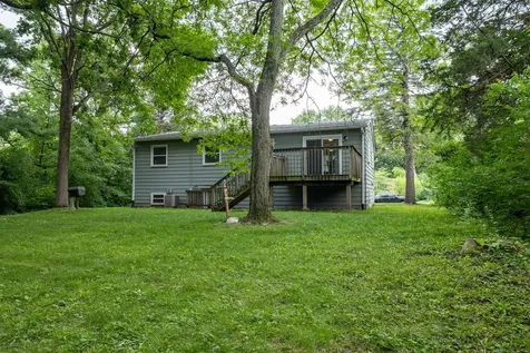 334 North Brookshore Drive Shorewood IL 60404