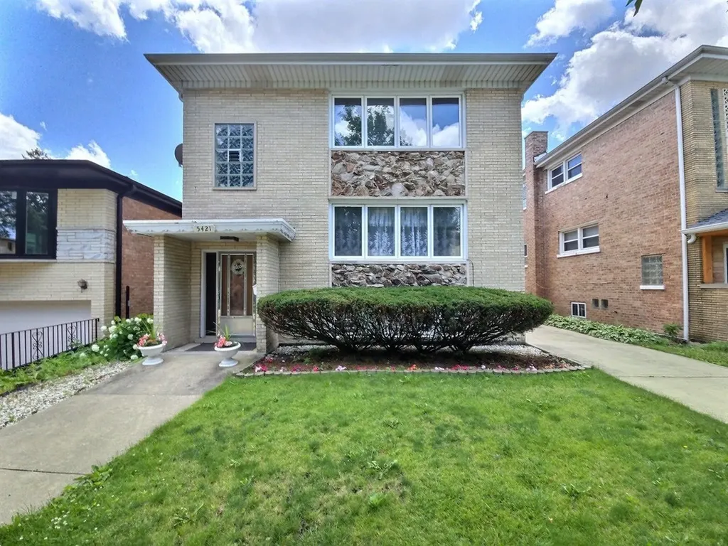 5421 West Windsor Avenue Chicago IL 60630