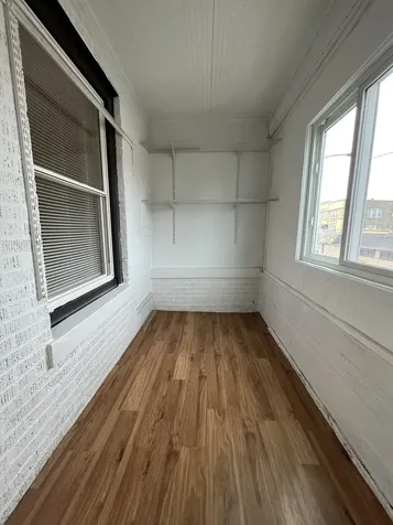 4411 West Montrose Avenue Chicago IL 60641