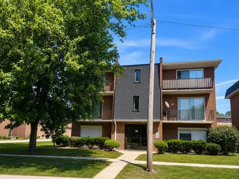 653 Chappel Avenue Calumet City IL 60409