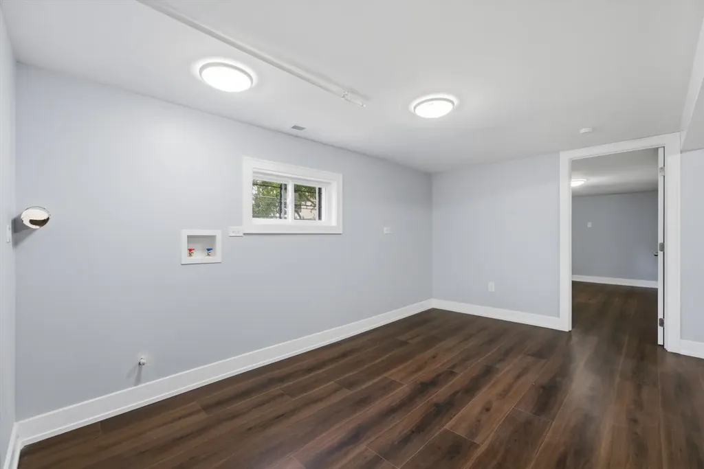 2016 West 52nd Street Chicago IL 60609