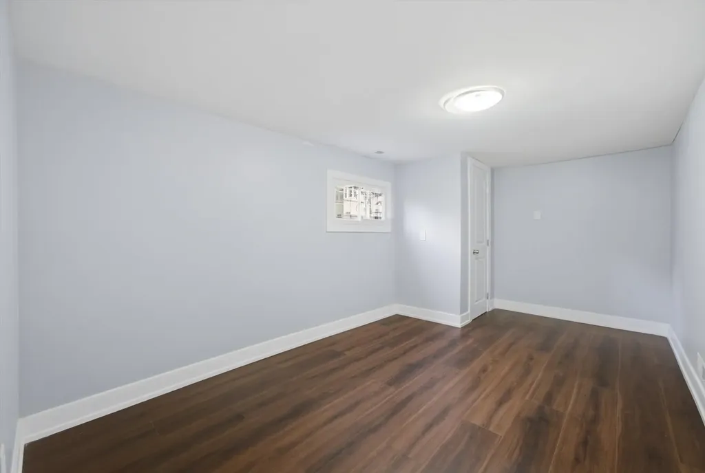 2016 West 52nd Street Chicago IL 60609