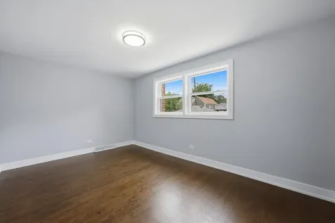 2016 West 52nd Street Chicago IL 60609