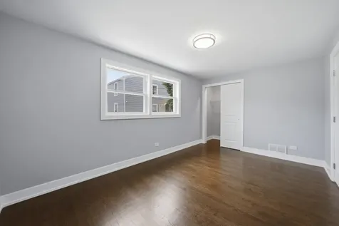 2016 West 52nd Street Chicago IL 60609
