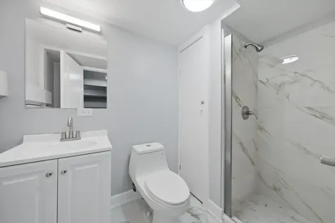 2016 West 52nd Street Chicago IL 60609