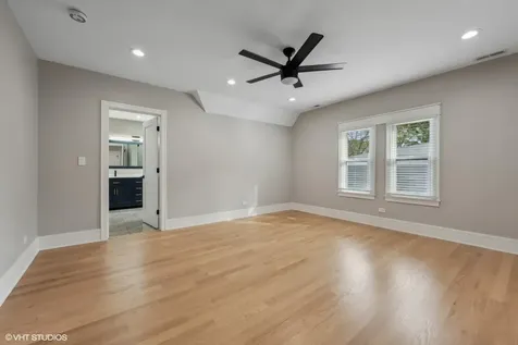 2008 Schiller Avenue Wilmette IL 60091