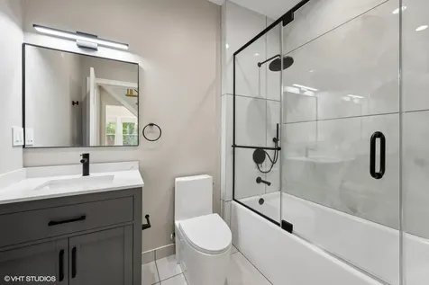 2008 Schiller Avenue Wilmette IL 60091