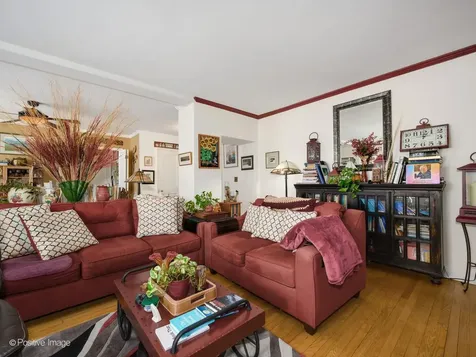5555 North Sheridan Road Chicago IL 60640