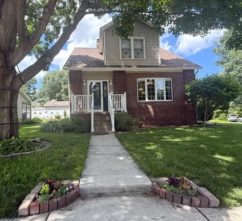 1203 6TH Street Peru IL 61354