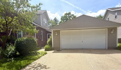 1203 6TH Street Peru IL 61354