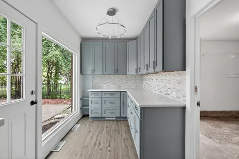 208 Pine Street Deerfield IL 60015