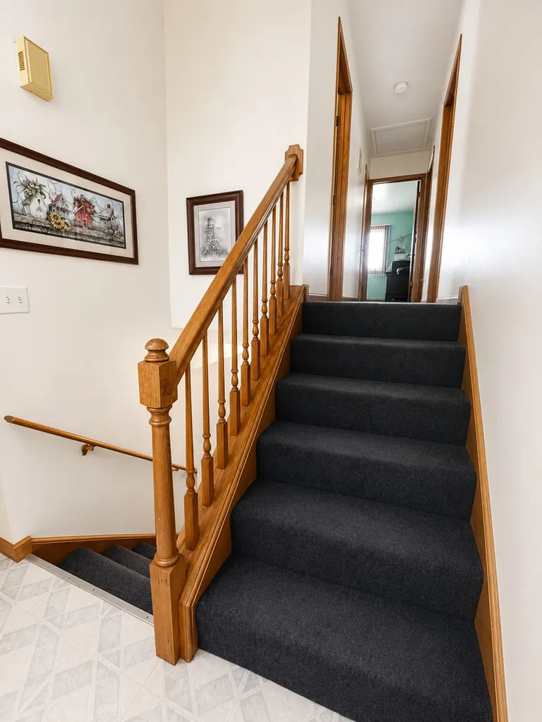 5708 West 64th Place Chicago IL 60638