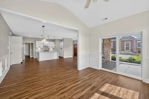 11 Briden Lane Sycamore IL 60178