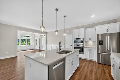 11 Briden Lane Sycamore IL 60178