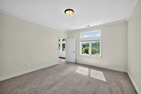 11 Briden Lane Sycamore IL 60178