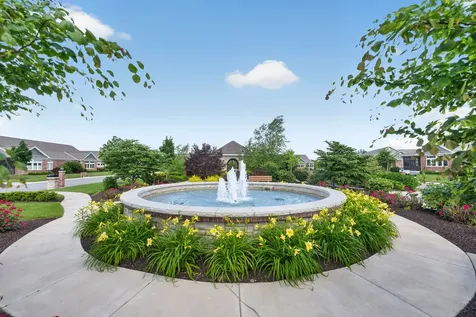 11 Briden Lane Sycamore IL 60178