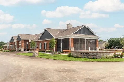 11 Briden Lane Sycamore IL 60178