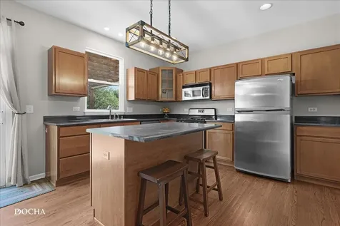 1032 White Plains Lane Yorkville IL 60560