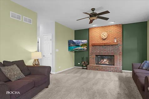 1032 White Plains Lane Yorkville IL 60560