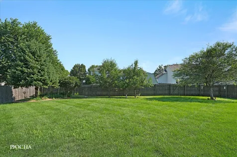 1032 White Plains Lane Yorkville IL 60560
