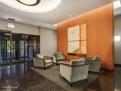 4170 North Marine Drive Chicago IL 60613