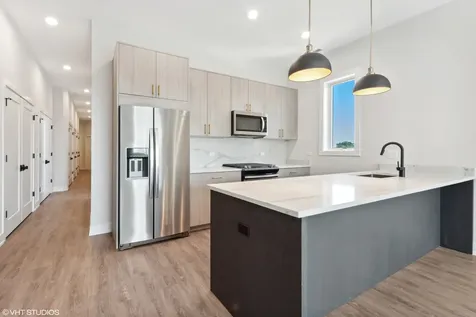 4336 South Vincennes Avenue Chicago IL 60653