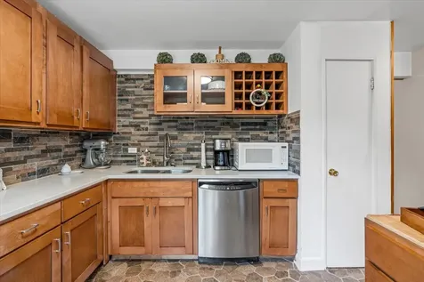 4836 Kirk Street Skokie IL 60077