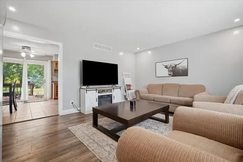1213 Brentwood Court Normal IL 61761