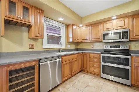 1213 Brentwood Court Normal IL 61761