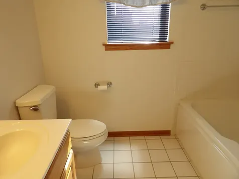 3640 186TH Street Lansing IL 60438