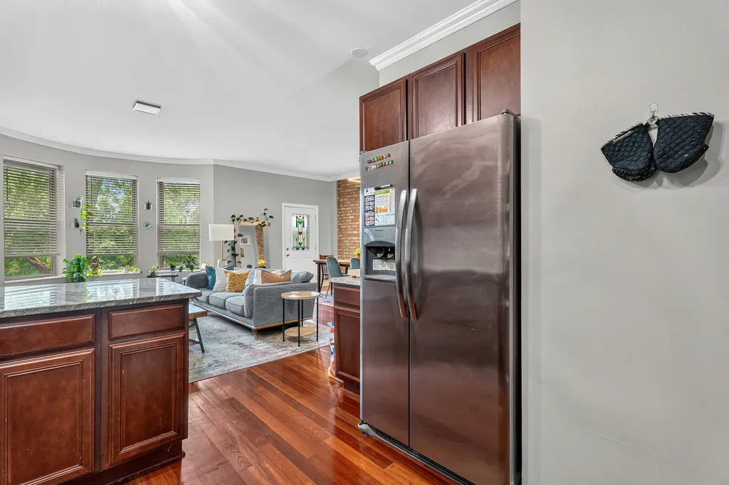 6501 South Kimbark Avenue Chicago IL 60637
