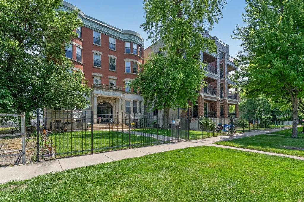 6501 South Kimbark Avenue Chicago IL 60637
