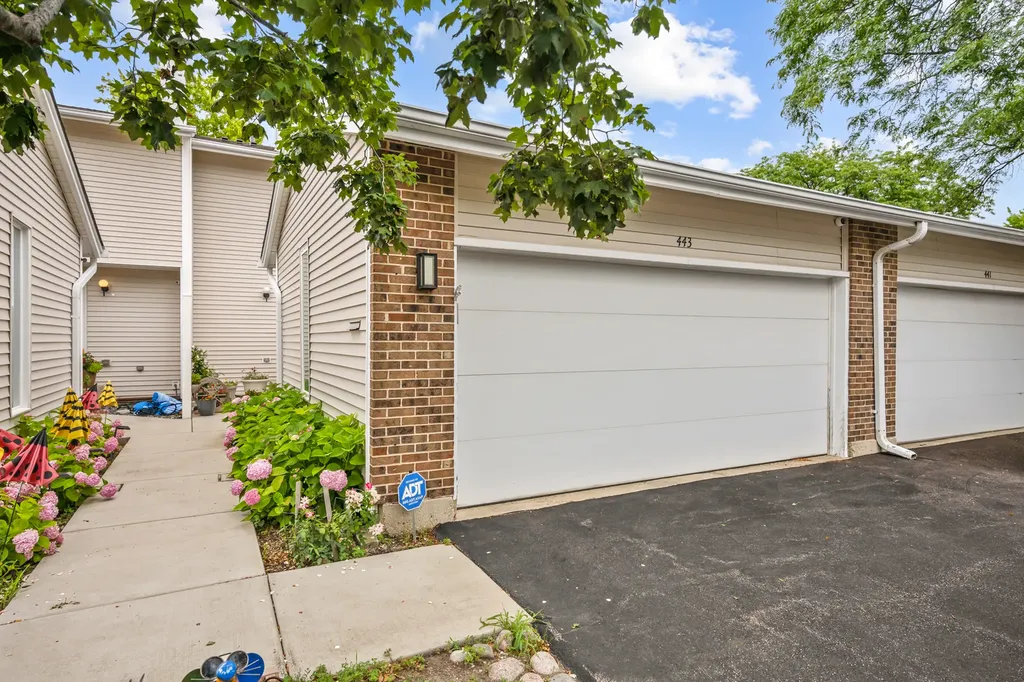 443 Partridge Lane Deerfield IL 60015