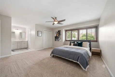 443 Partridge Lane Deerfield IL 60015