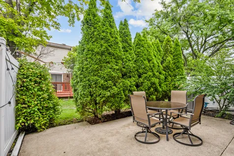 443 Partridge Lane Deerfield IL 60015